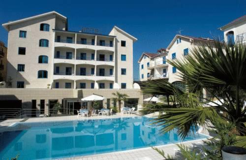 Sea Palace Hotel Fuscaldo Esterno foto