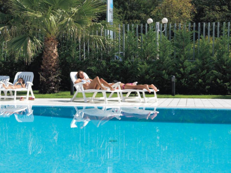 Sea Palace Hotel Fuscaldo Esterno foto
